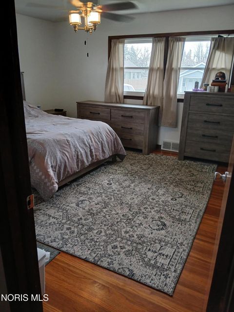 Tiny photo for 2053 Idaho Street, Toledo, OH 43605 (MLS # 10005145)