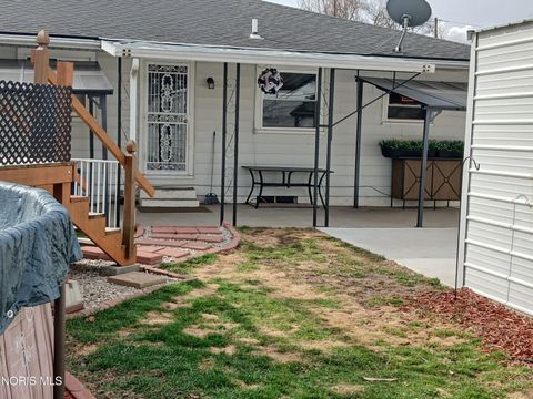 Tiny photo for 2053 Idaho Street, Toledo, OH 43605 (MLS # 10005145)