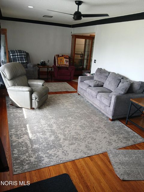 Tiny photo for 2053 Idaho Street, Toledo, OH 43605 (MLS # 10005145)