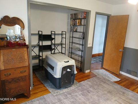 Tiny photo for 2053 Idaho Street, Toledo, OH 43605 (MLS # 10005145)