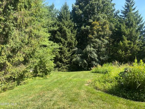 Tiny photo for 3168 Stone Wall Road, Maumee, OH 43537 (MLS # 10010526)