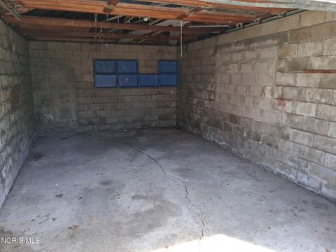 Tiny photo for 4514 Vermaas Avenue, Toledo, OH 43612 (MLS # 10006410)