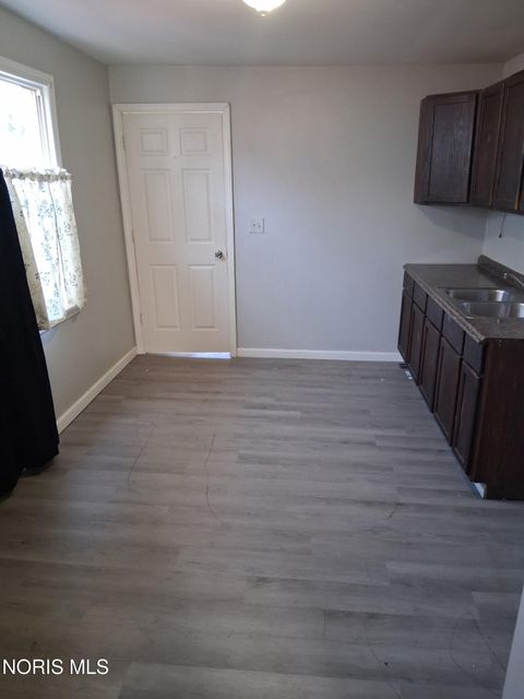 Tiny photo for 4514 Vermaas Avenue, Toledo, OH 43612 (MLS # 10006410)