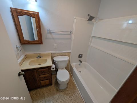 Tiny photo for 5836 Curson Drive, Toledo, OH 43612 (MLS # 10003617)