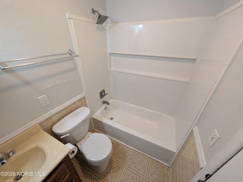 Tiny photo for 5836 Curson Drive, Toledo, OH 43612 (MLS # 10003617)