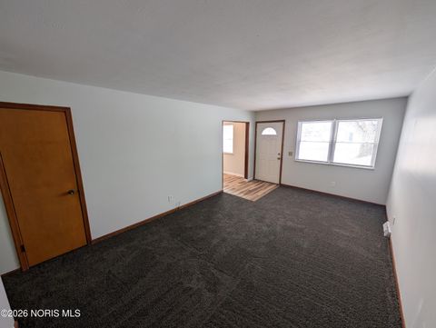 Tiny photo for 5836 Curson Drive, Toledo, OH 43612 (MLS # 10003617)