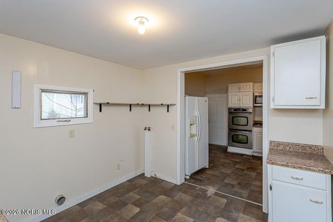 Tiny photo for 620 E Washington Street, Montpelier, OH 43543 (MLS # 10003114)