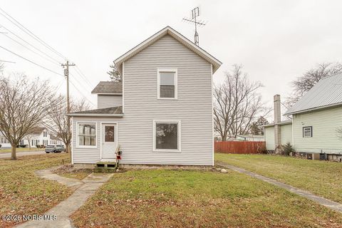 Photo of 620 E Washington Street, Montpelier, OH 43543 (MLS # 10003114)