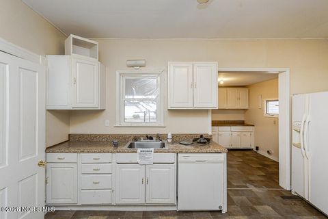 Tiny photo for 620 E Washington Street, Montpelier, OH 43543 (MLS # 10003114)