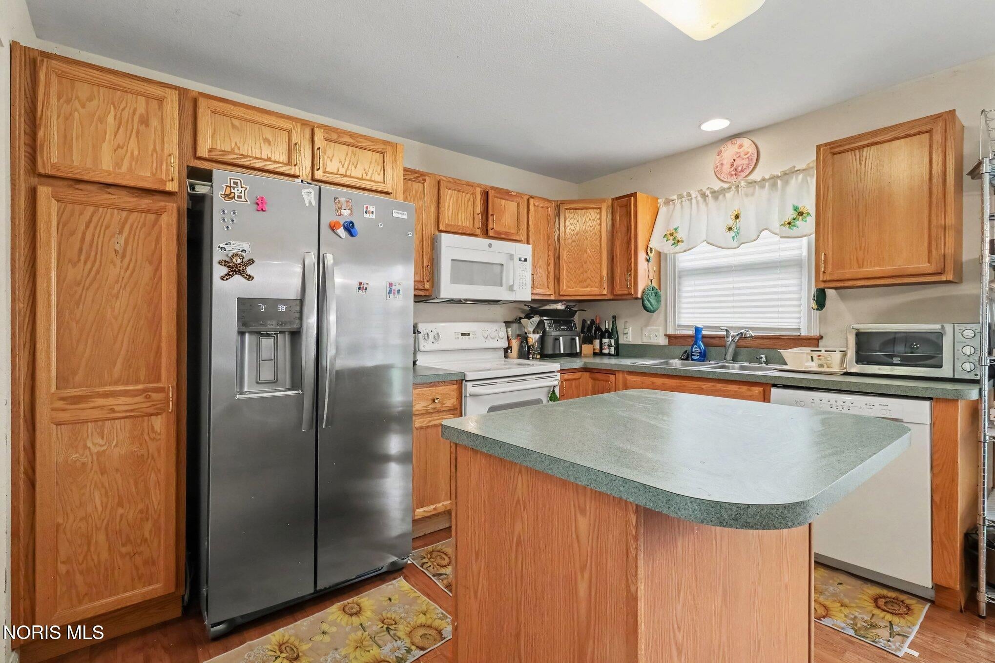4077 Stable Creek Drive