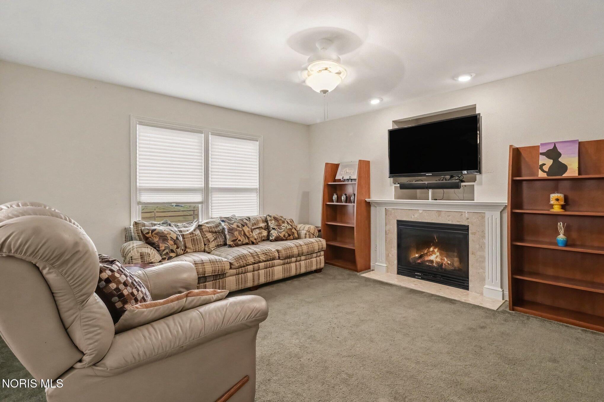 4077 Stable Creek Drive