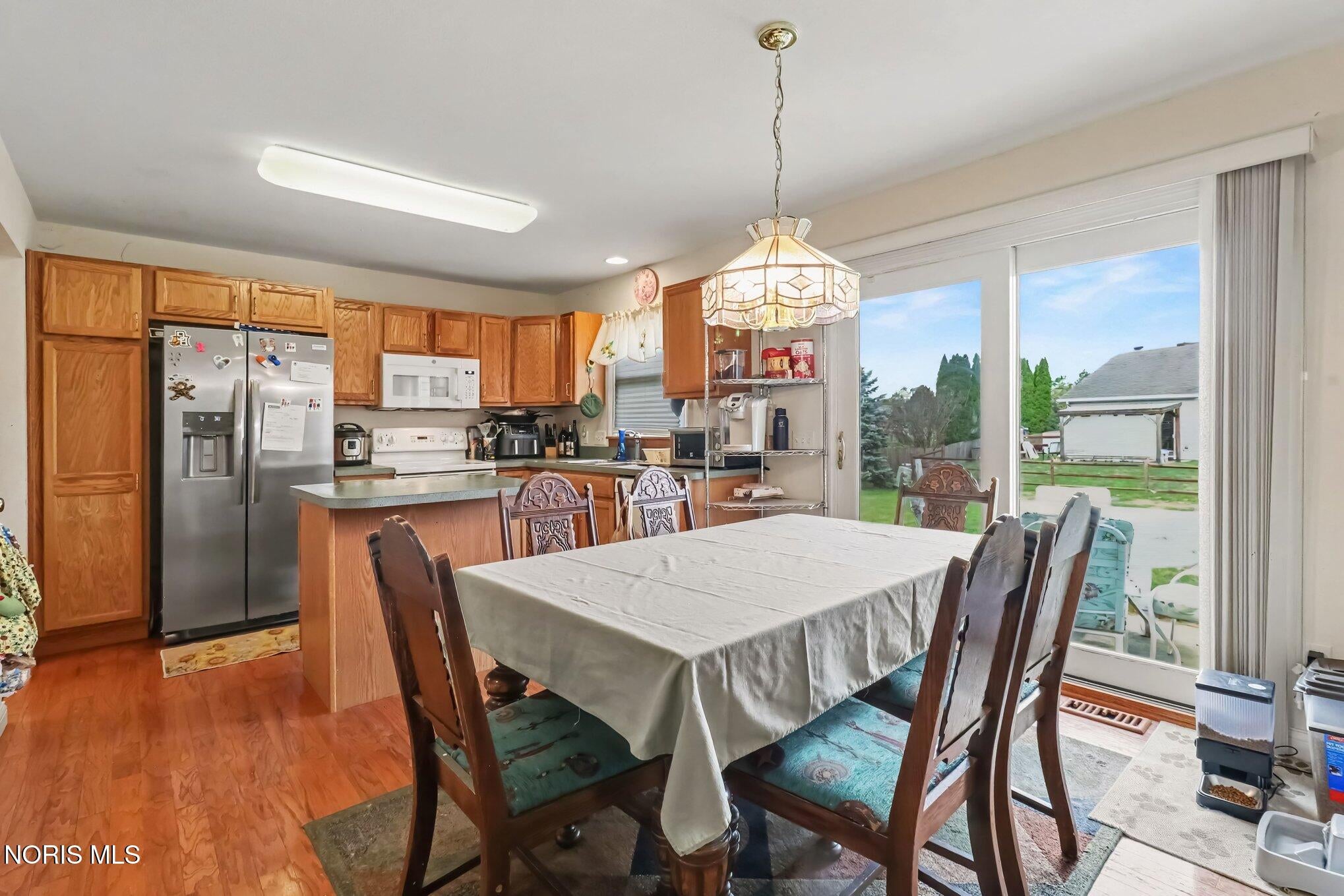 4077 Stable Creek Drive