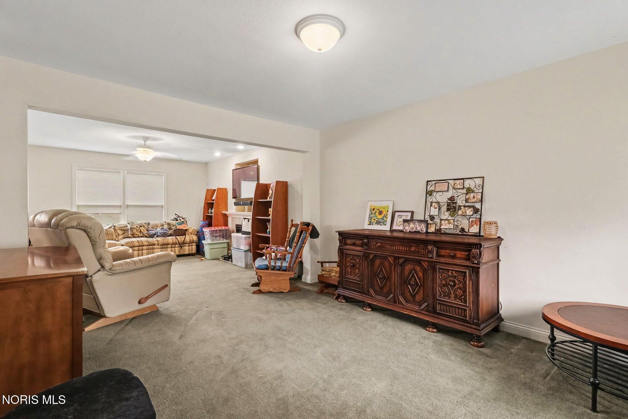 4077 Stable Creek Drive
