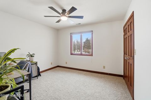 Tiny photo for 8131 Brookfield Circle, Findlay, OH 45840 (MLS # 10003292)