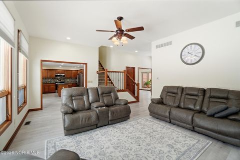 Tiny photo for 8131 Brookfield Circle, Findlay, OH 45840 (MLS # 10003292)