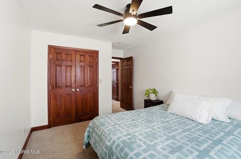 Tiny photo for 8131 Brookfield Circle, Findlay, OH 45840 (MLS # 10003292)