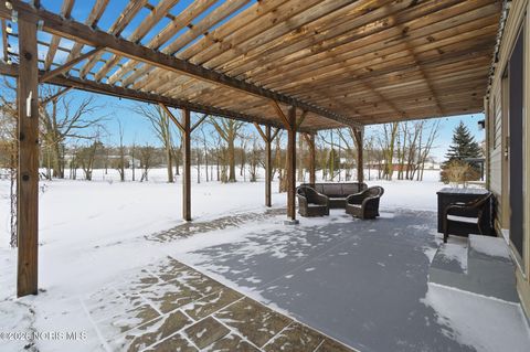 Tiny photo for 8131 Brookfield Circle, Findlay, OH 45840 (MLS # 10003292)