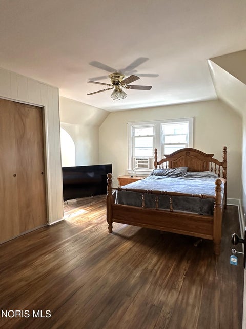 Tiny photo for 204 Laquineo Street, Findlay, OH 45840 (MLS # 10014074)