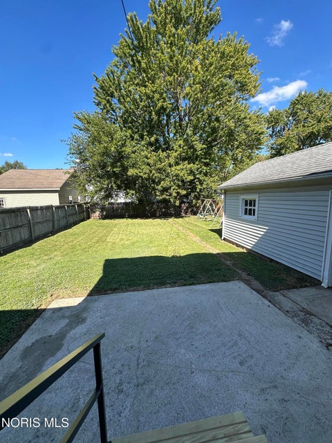 Tiny photo for 204 Laquineo Street, Findlay, OH 45840 (MLS # 10014074)