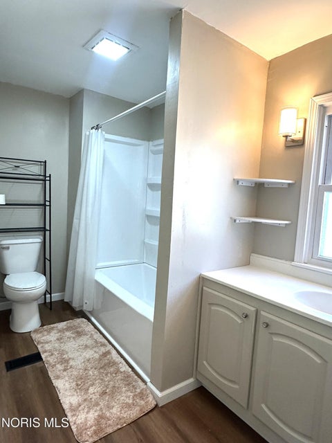 Tiny photo for 204 Laquineo Street, Findlay, OH 45840 (MLS # 10014074)