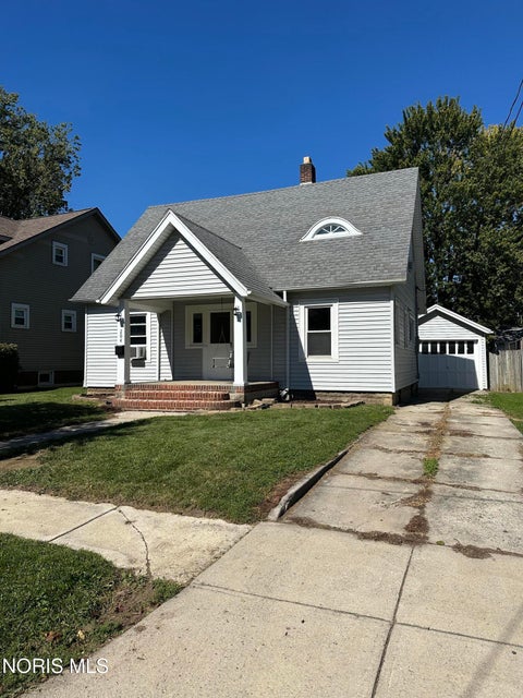 Tiny photo for 204 Laquineo Street, Findlay, OH 45840 (MLS # 10014074)