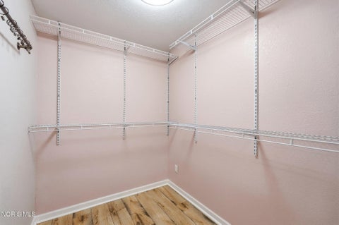 Tiny photo for 5537 Hidden Pines Way, Toledo, OH 43623 (MLS # 10013868)
