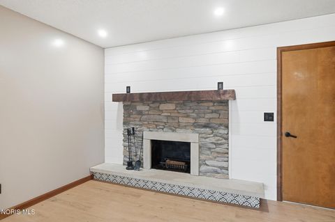 Tiny photo for 400 Chase Road, Findlay, OH 45840 (MLS # 10005675)