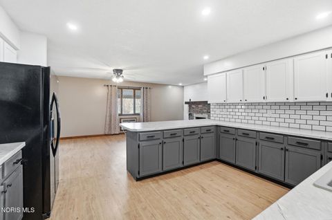 Tiny photo for 400 Chase Road, Findlay, OH 45840 (MLS # 10005675)