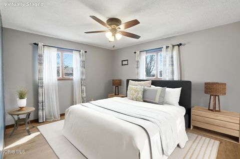 Tiny photo for 400 Chase Road, Findlay, OH 45840 (MLS # 10005675)