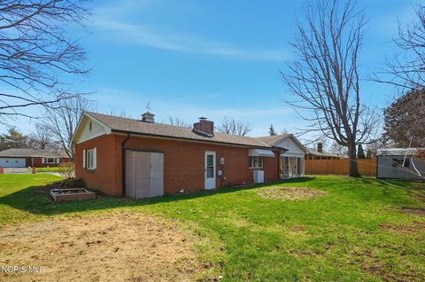 Tiny photo for 400 Chase Road, Findlay, OH 45840 (MLS # 10005675)