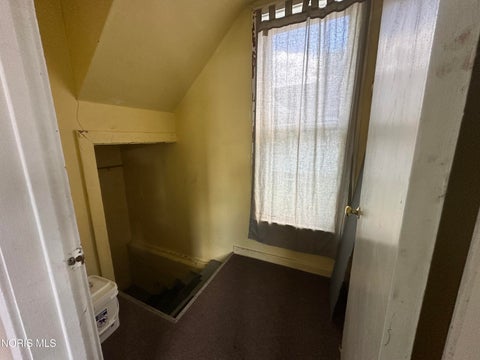Tiny photo for 160 Oak Street, Rossford, OH 43460 (MLS # 10010830)