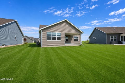 Tiny photo for 15683 Sunset Maple Drive #Perrysburg, Oh 43551, Perrysburg, OH 43551 (MLS # 10010528)