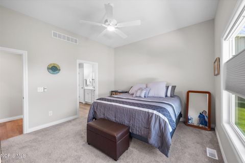 Tiny photo for 15683 Sunset Maple Drive #Perrysburg, Oh 43551, Perrysburg, OH 43551 (MLS # 10010528)