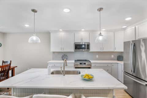 Tiny photo for 15683 Sunset Maple Drive #Perrysburg, Oh 43551, Perrysburg, OH 43551 (MLS # 10010528)