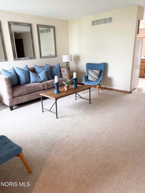 Tiny photo for 4269 Townhouse Drive # D, Oregon, OH 43616 (MLS # 10009372)