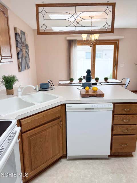 Tiny photo for 4269 Townhouse Drive # D, Oregon, OH 43616 (MLS # 10009372)