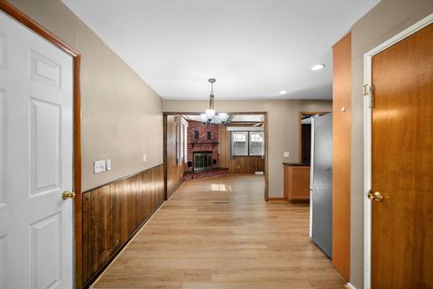Tiny photo for 1409 Bradshaw Court, Maumee, OH 43537 (MLS # 10000106)
