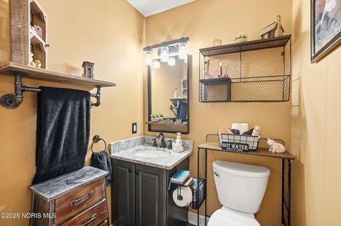 Tiny photo for 6661 Brick Yard Court, Maumee, OH 43537 (MLS # 10000418)