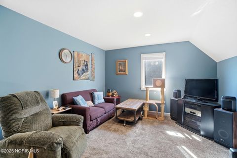 Tiny photo for 6661 Brick Yard Court, Maumee, OH 43537 (MLS # 10000418)