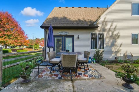 Tiny photo for 6661 Brick Yard Court, Maumee, OH 43537 (MLS # 10000418)