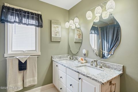 Tiny photo for 6661 Brick Yard Court, Maumee, OH 43537 (MLS # 10000418)