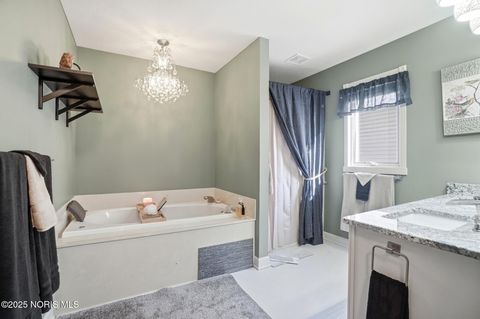 Tiny photo for 6661 Brick Yard Court, Maumee, OH 43537 (MLS # 10000418)