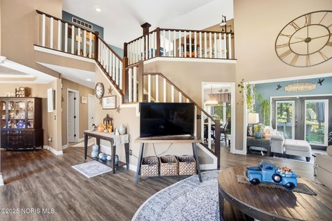Tiny photo for 6661 Brick Yard Court, Maumee, OH 43537 (MLS # 10000418)