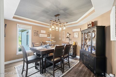 Tiny photo for 6661 Brick Yard Court, Maumee, OH 43537 (MLS # 10000418)