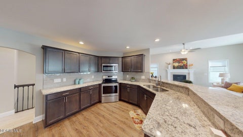 Tiny photo for 735 Meadowland Trail, Toledo, OH 43615 (MLS # 10014520)
