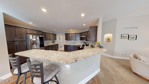 Tiny photo for 735 Meadowland Trail, Toledo, OH 43615 (MLS # 10014520)