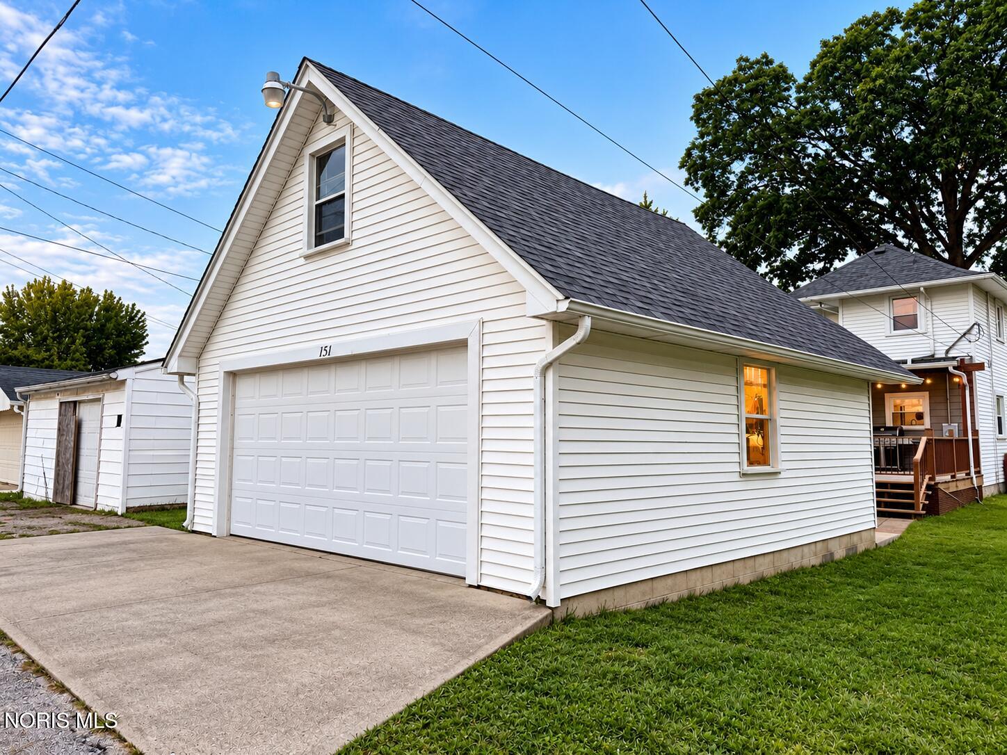 151 Oak Street