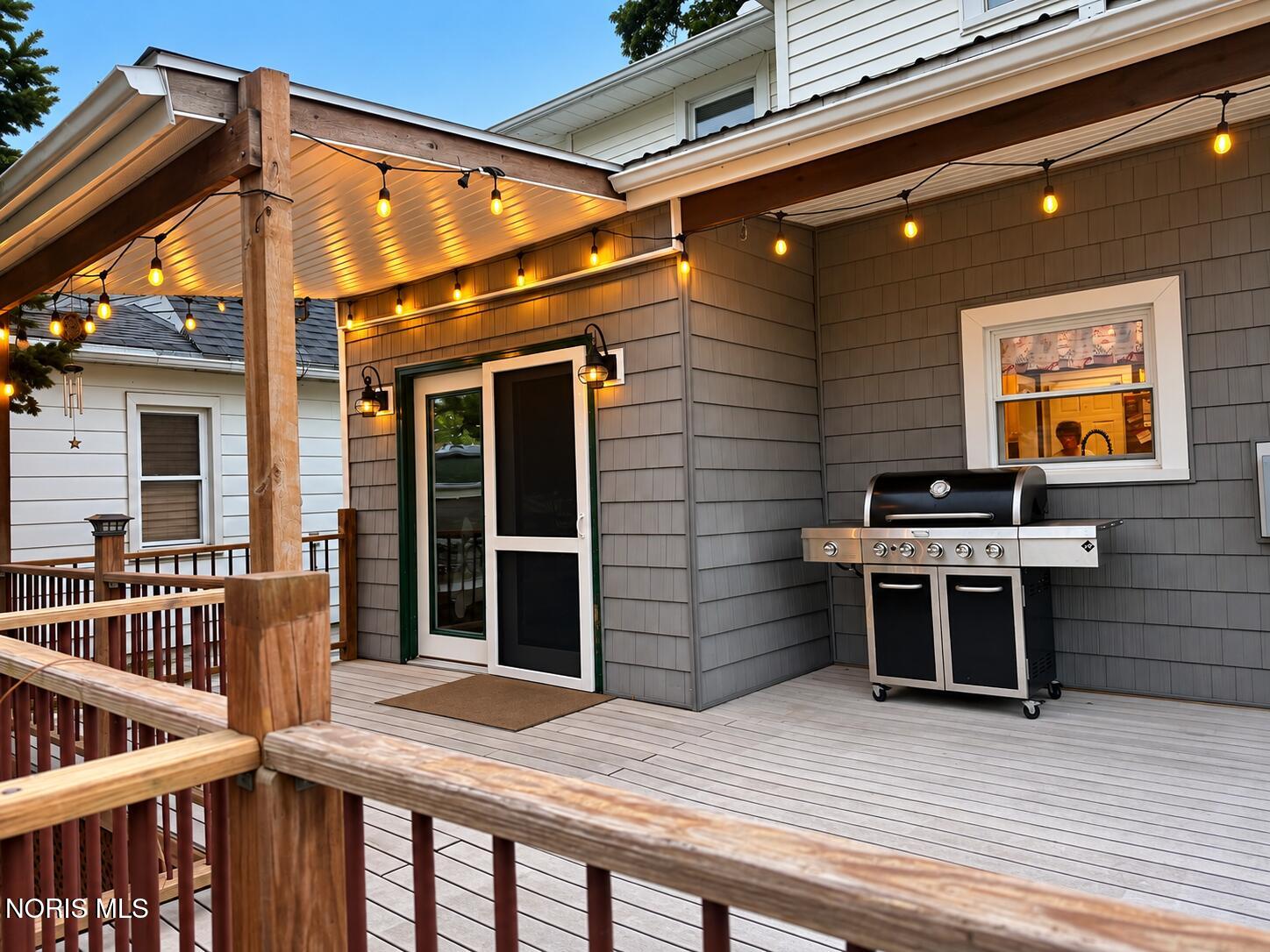 151 Oak Street