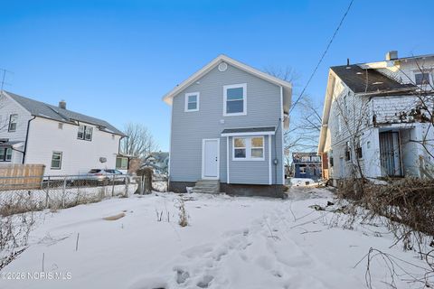 Tiny photo for 1334 Goodale Avenue, Toledo, OH 43606 (MLS # 10004339)