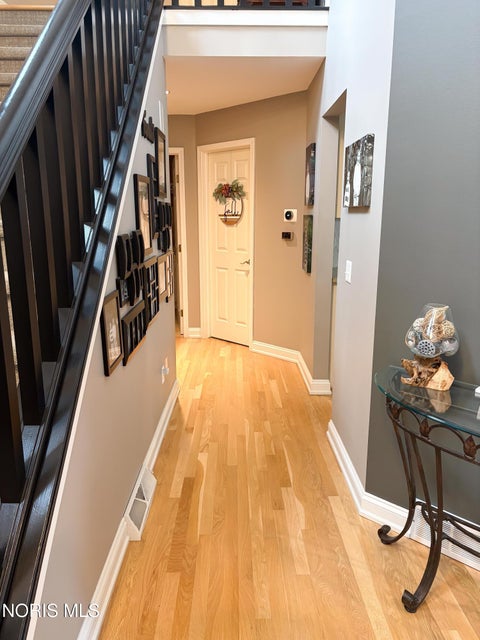 Tiny photo for 4235 Morning Dove Drive, Oregon, OH 43616 (MLS # 10014186)